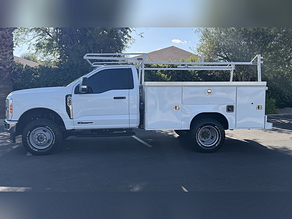ford f-350 super duty chassis cab 2023 1FDRF3HT7PED21886 image ford f-350 super duty chassis cab 2023 1FDRF3HT7PED21886 image
